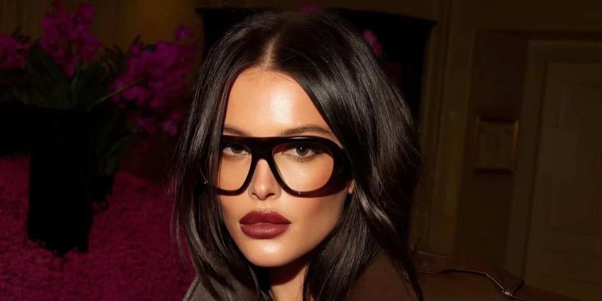 Prada PR C05S 20D08N - As Seen On Olivia Attwood & Eiza Gonzalez