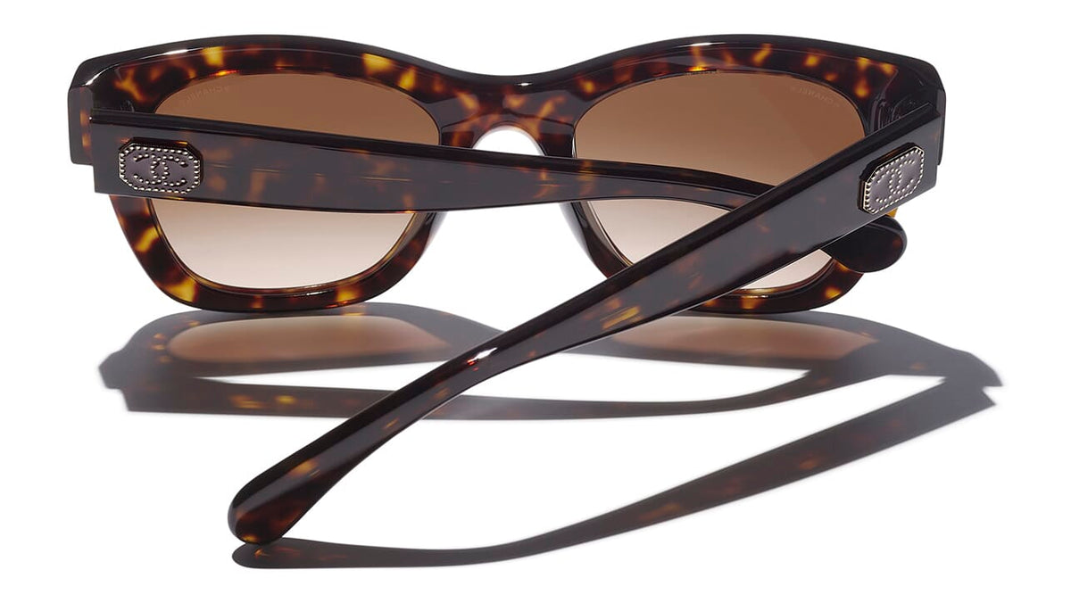 CHANEL Coco Charms 5478 C714/S5 Sunglasses