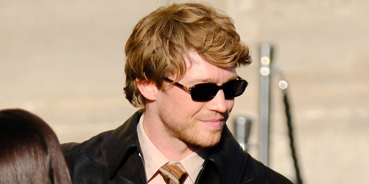 Valentino VG0047S 001 - As Seen On Joe Alwyn & Dakota Johnson