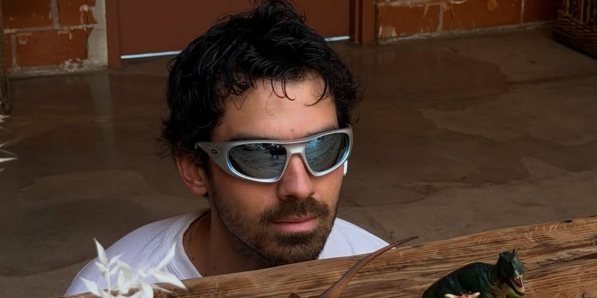 Oakley Neoforma OO9528 07 Prism Polarised - As Seen On Joe Jonas