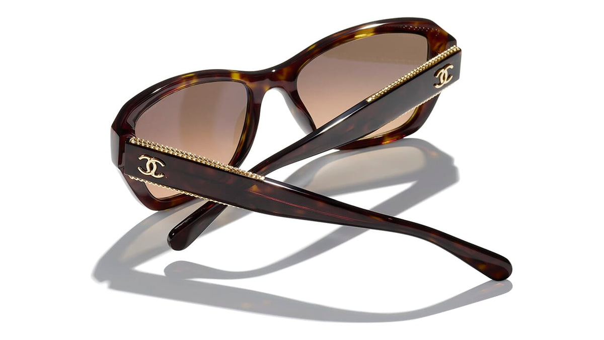 CHANEL 5516 C714/51 Sunglasses