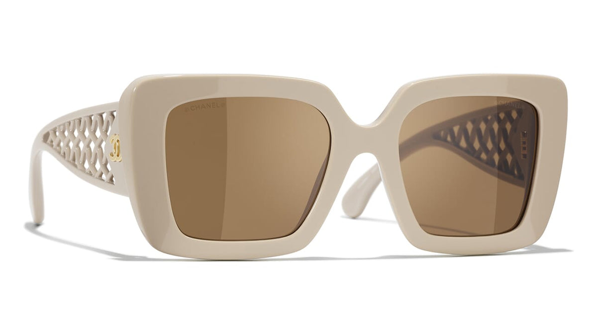CHANEL 5567 1520/63 Sunglasses