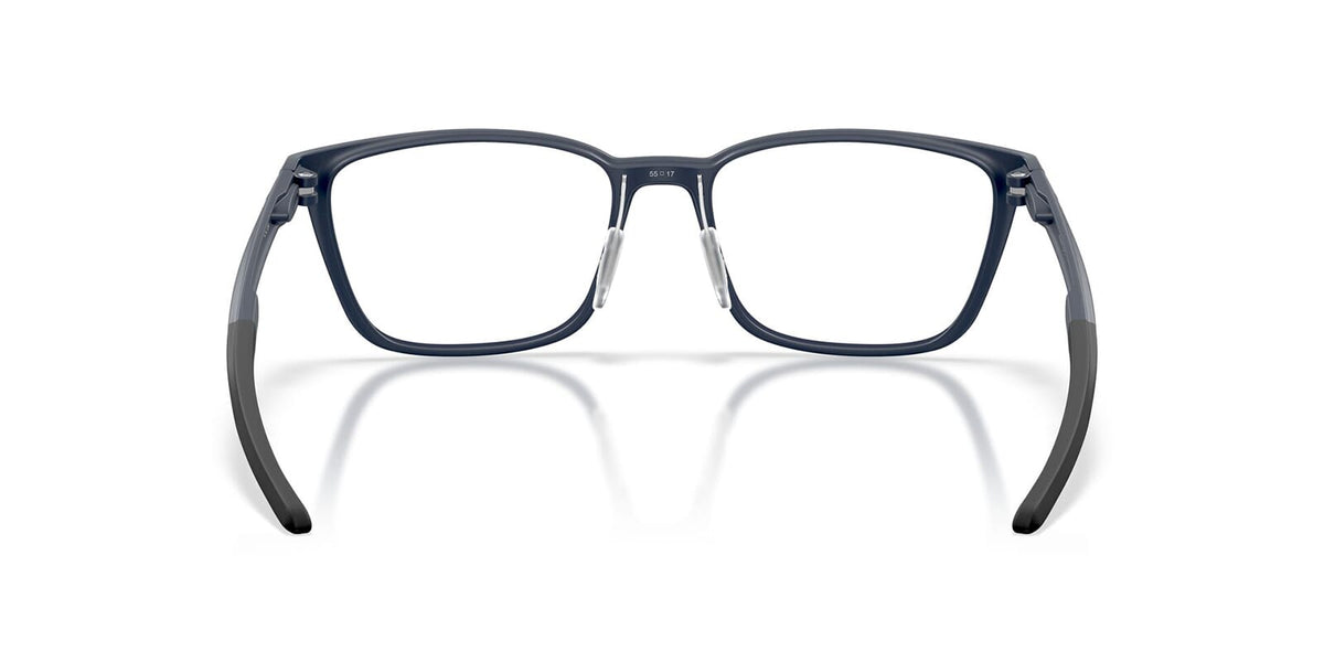 Oakley Thinboard OX8205 03