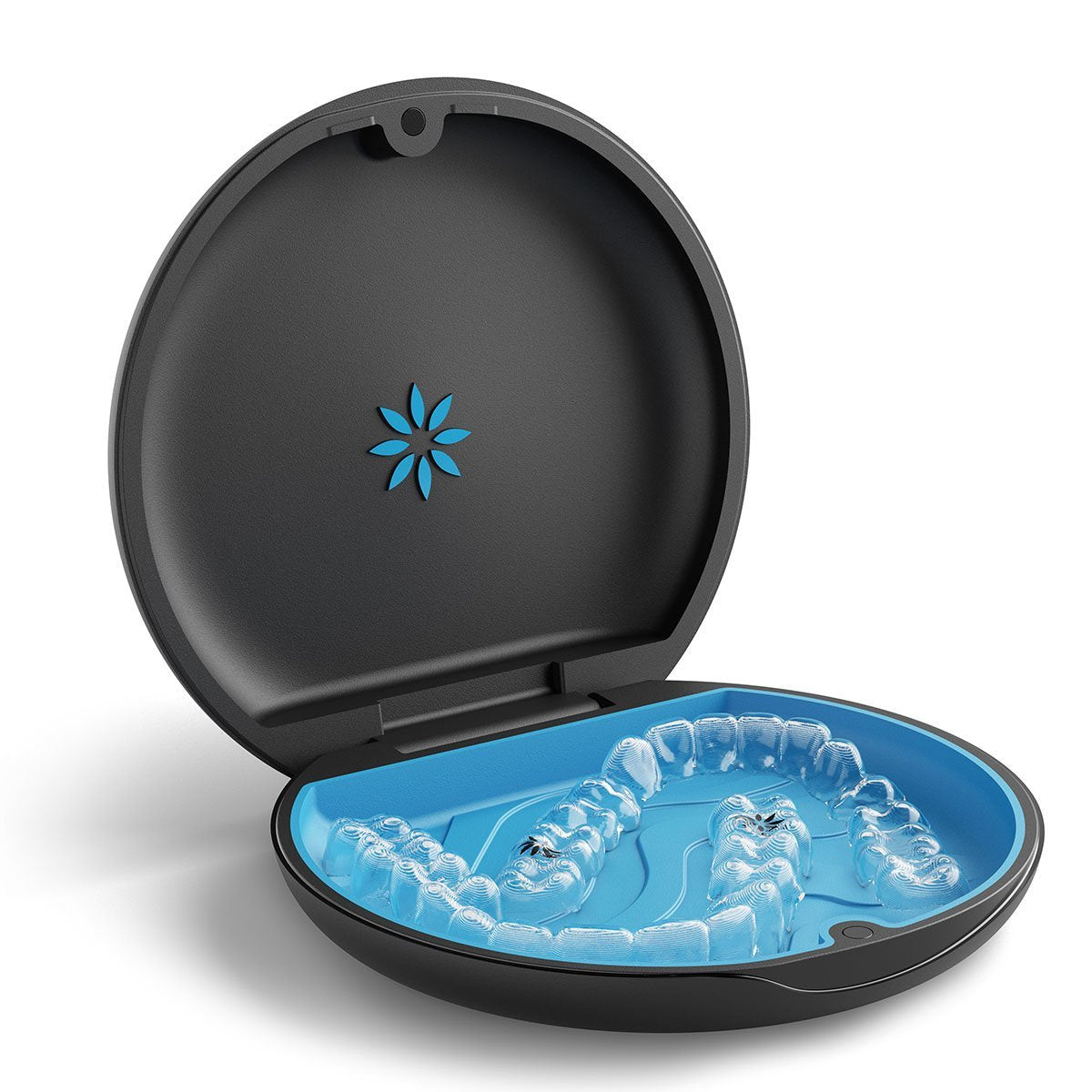 Invisalign™ Nature Aligner Cases
